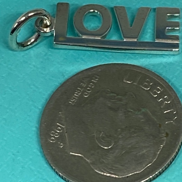 Tiffany & Co LOVE lcharm retired silver 925  notes letter charm NEW - Picture 2 of 6
